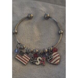 Silver Tone Beaded Bangle USA American Flag  Heart